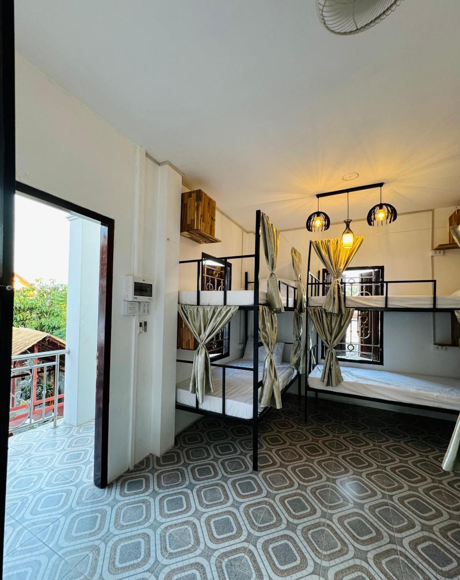 Sabai Sabai Backpackers Hostel Luang Prabang Exterior foto